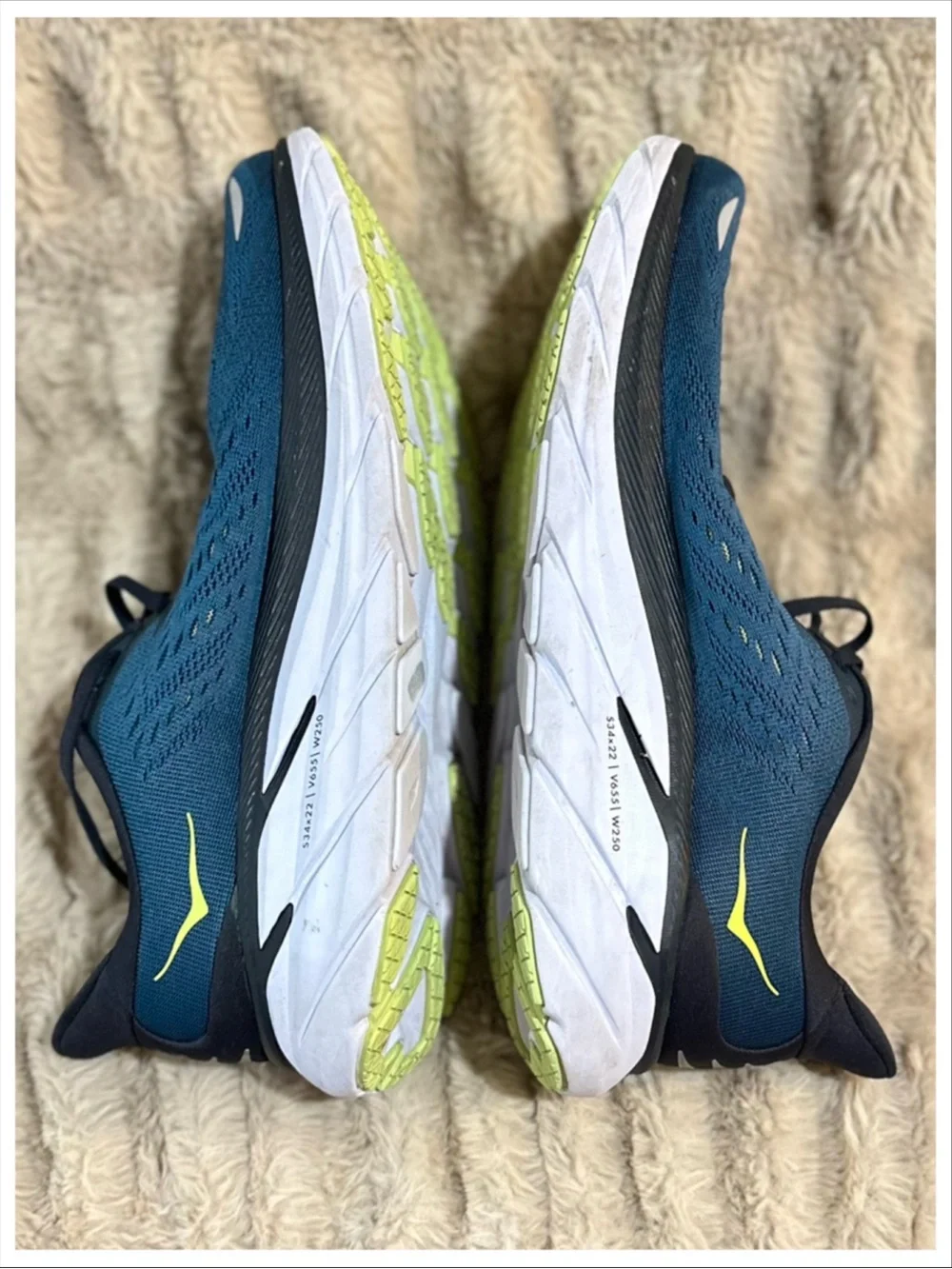 Hoka Clifton 8 Teal Sneakers~ Size 12D ~ Item #SN509